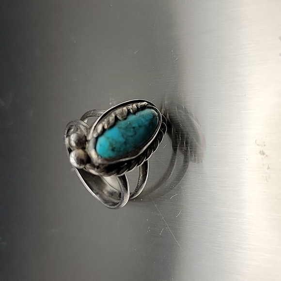 Hand Crafted Jewelry - 5g Vtg Native American Old Pawn Turquoise And Sterling Silver Size 7 Ladies Ring